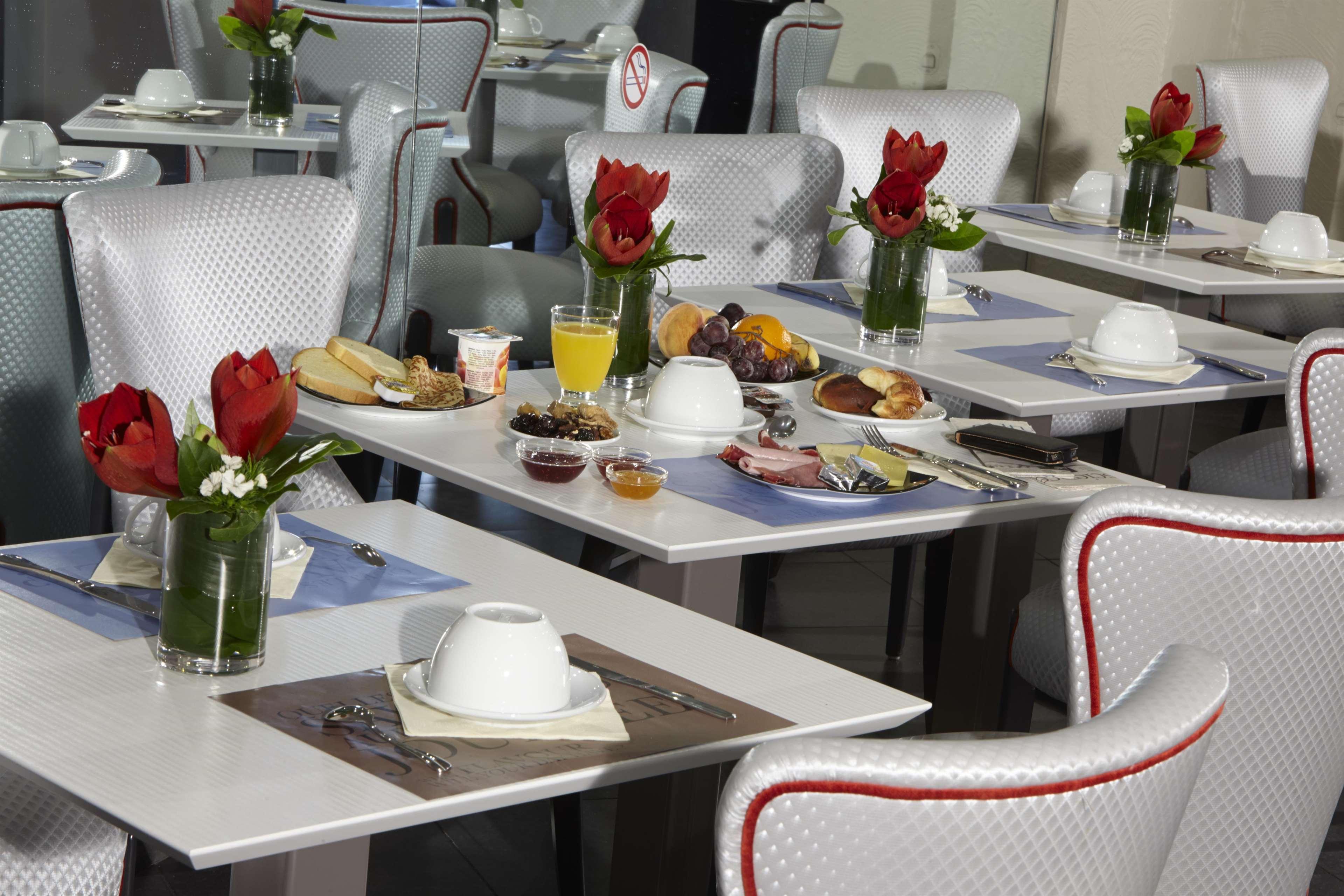 Kyriad Marseille Centre Paradis-Prefecture Екстер'єр фото