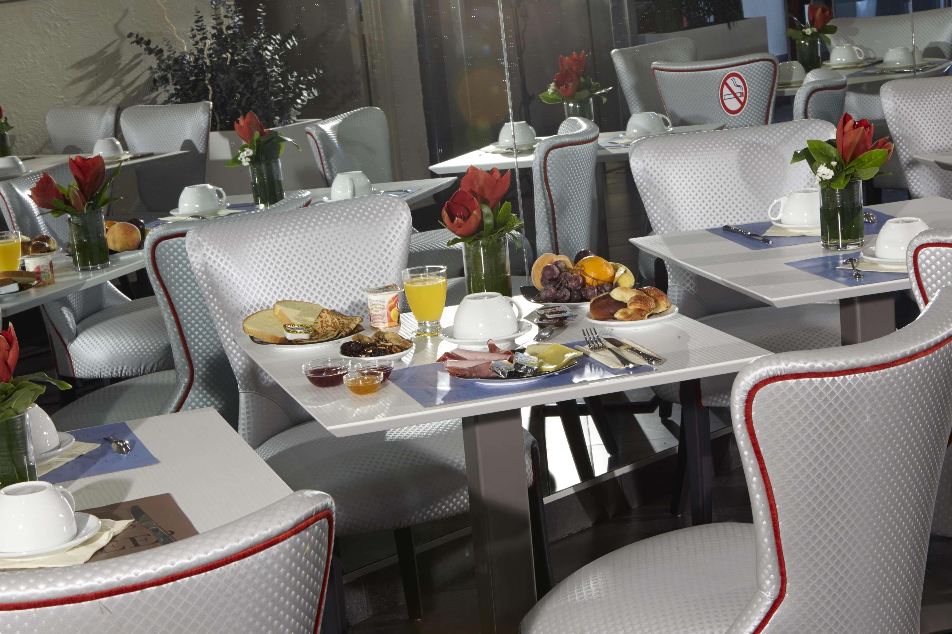 Kyriad Marseille Centre Paradis-Prefecture Екстер'єр фото